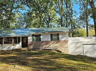 8 Pecan Grv, Rolla, MO 65401
