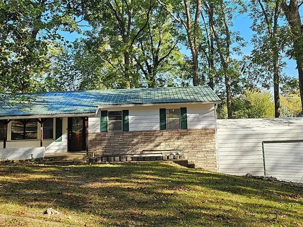 8 Pecan Grv, Rolla, MO 65401