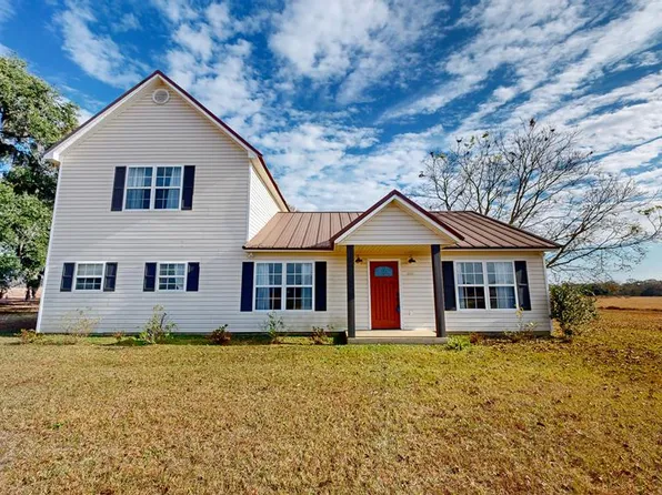 1370 Coach Rd, Slocomb, AL 36375