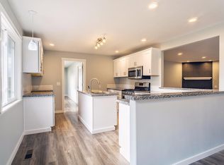 3838 Cherry Ln, Medford, OR