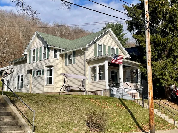 207 Jackson Ave, Bradford, PA 16701