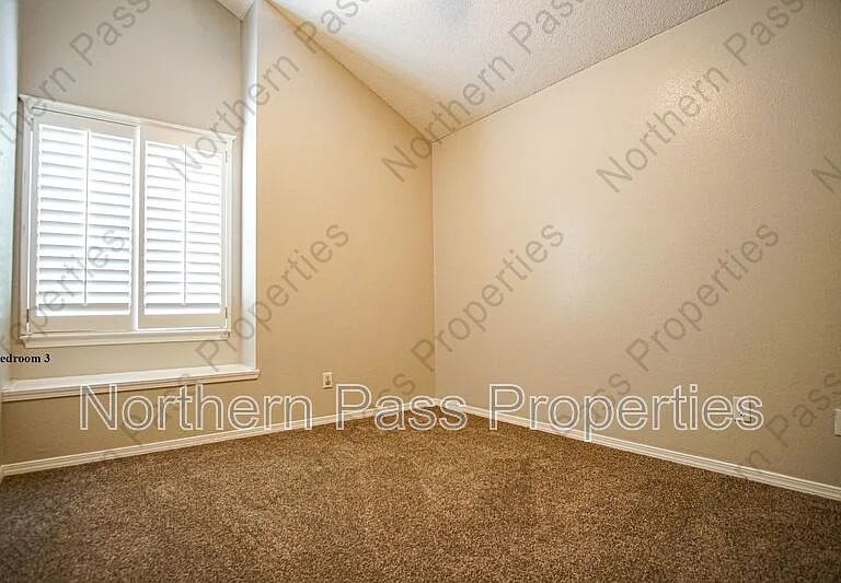 817 Dakota River Ave — Photo 25
