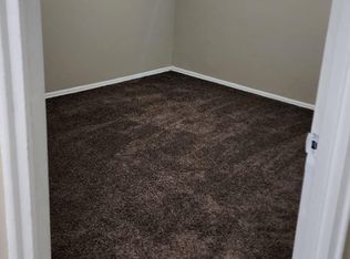 26952 Penn St, Inkster, MI 48141