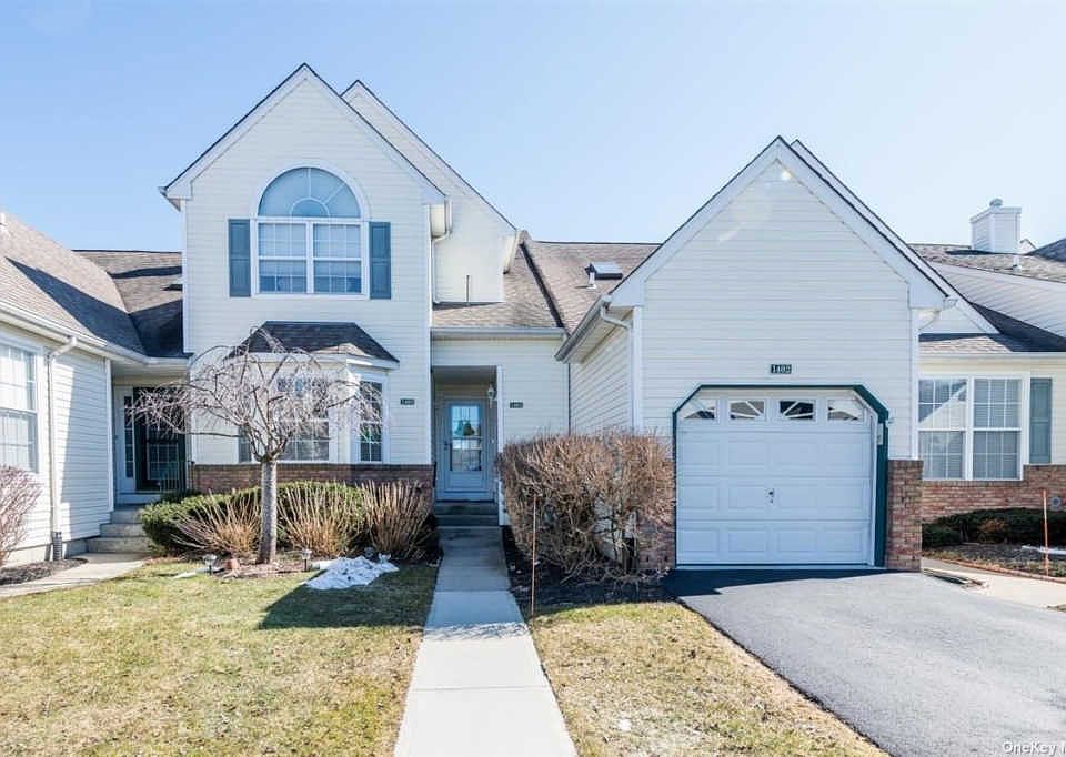1st image of 1404 Constance Ln
