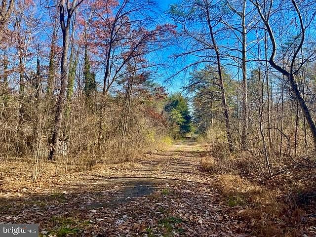 2nd image of Greenway Ln