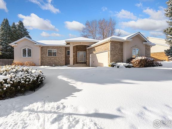3rd image of 6089 Fox Hill Dr