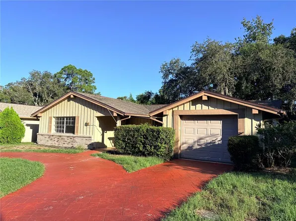 8403 Clover Hill Loop, Hudson, FL 34667