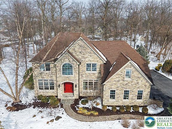 2nd image of 409 Colver Rd