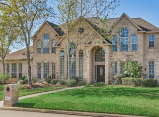 18007 Pleasantwood Dr, Spring, TX 77379