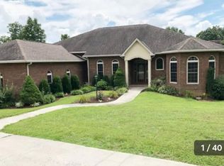 410 Lakepointe Dr, Somerset, KY