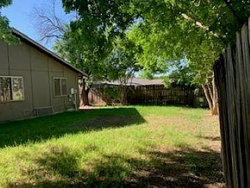 1729 Cricket Hollow Dr — Photo 8