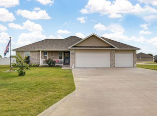 4776 S 129th Rd, Bolivar, MO 65613