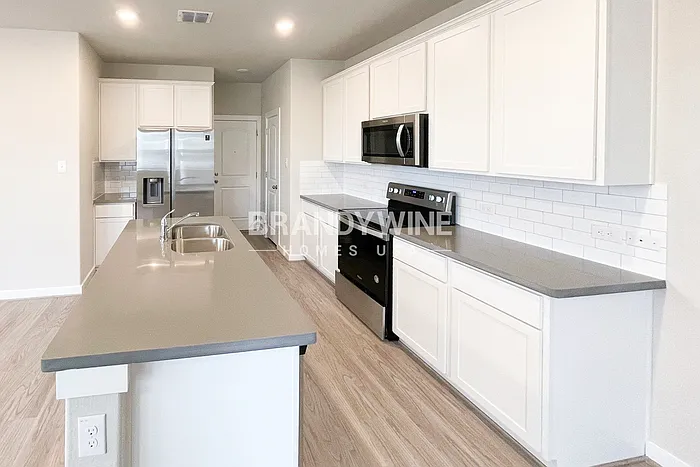 10402 Ida Garden Way — Photo 6