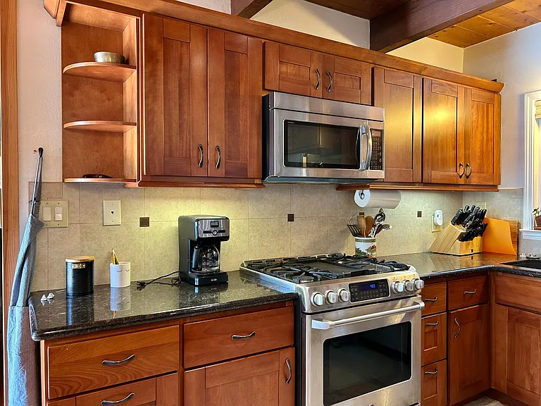 Riverview Dr — Photo 11