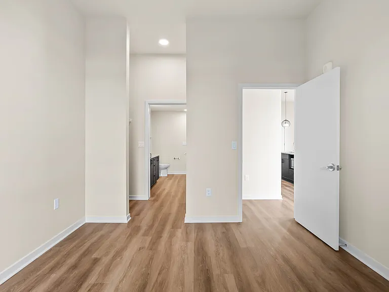 River Place Lofts — Photo 93