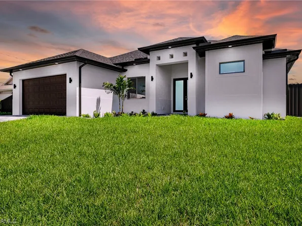 221 SW 31st Pl, Cape Coral, FL 33991