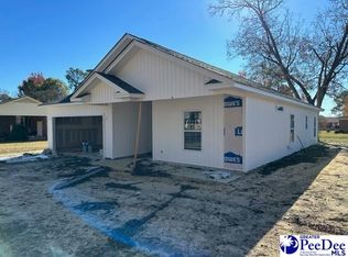 400 E Suena Dr, Florence, SC 29505