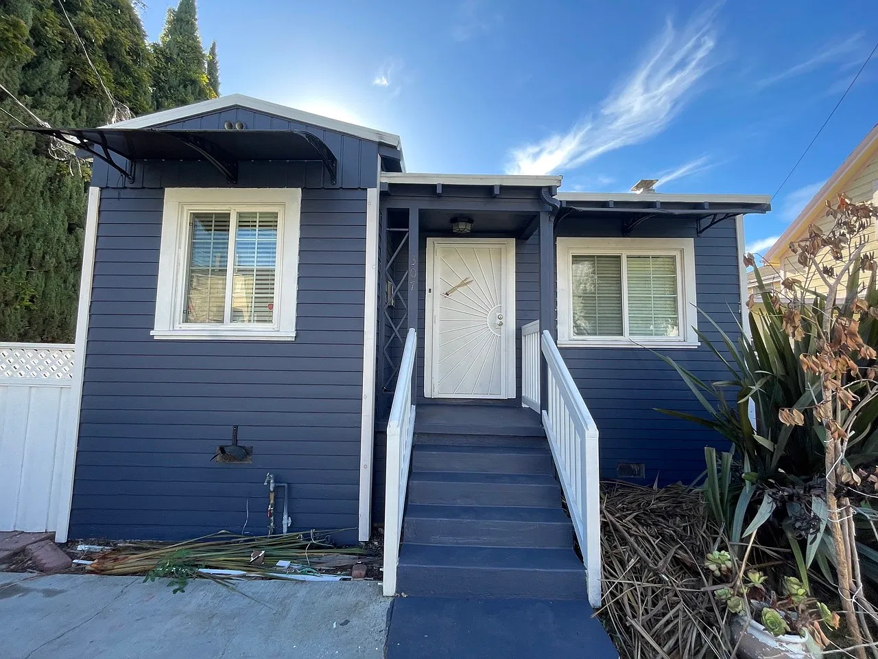3 bed, 1254 sqft, $3,700 — Photo 1