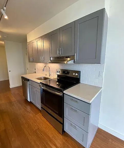 224 23rd Ave E #302 — Photo 4