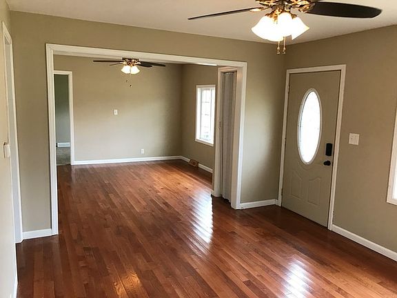 5th image of 21509 Elmwood Ave