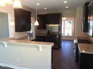 114 Firethorn Dr, Goose Creek, SC 29445