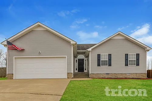 1616 Broad Cir Photo 1