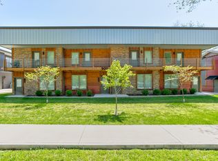 502 W Tahlequah St #D, Siloam Springs, AR 72761