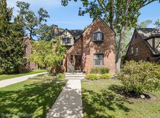 762 W Oakridge St, Ferndale, MI 48220