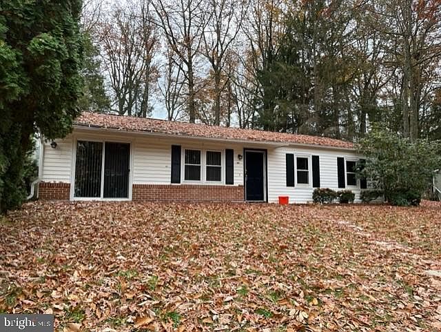 1st image of 1938 Fairwood Ln