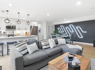 Columbia Heights, Washington, DC 20010