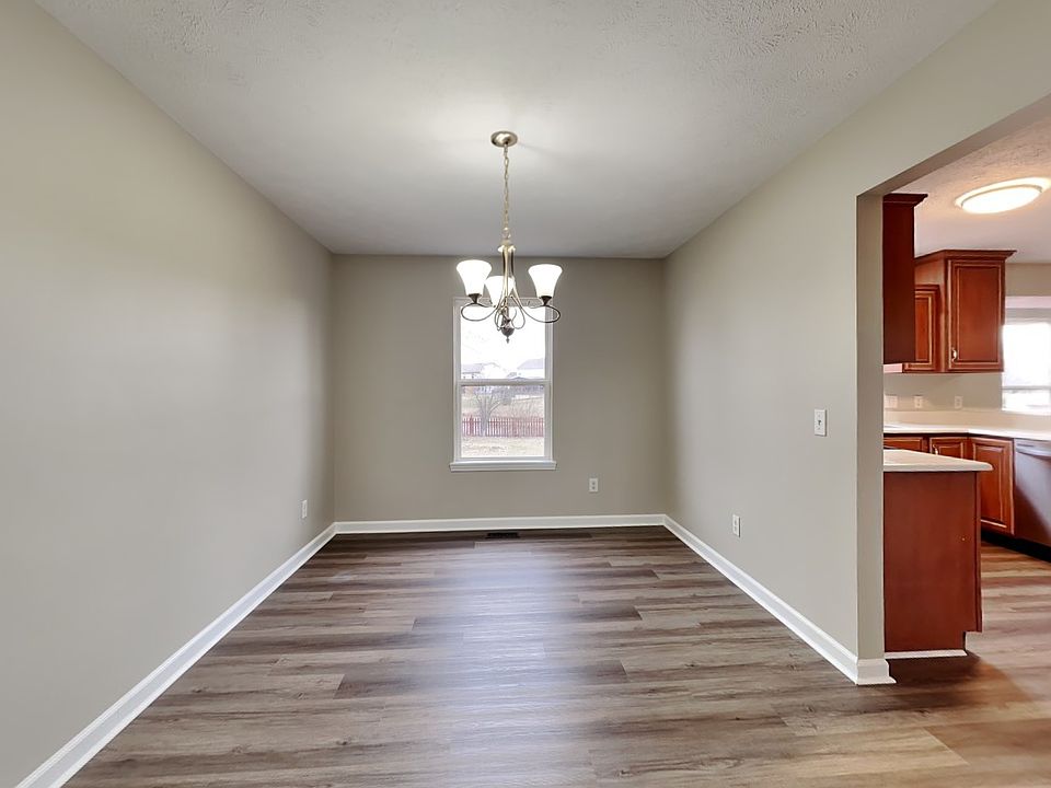 420 Paddock Rd, Greenwood, IN 46142 Zillow