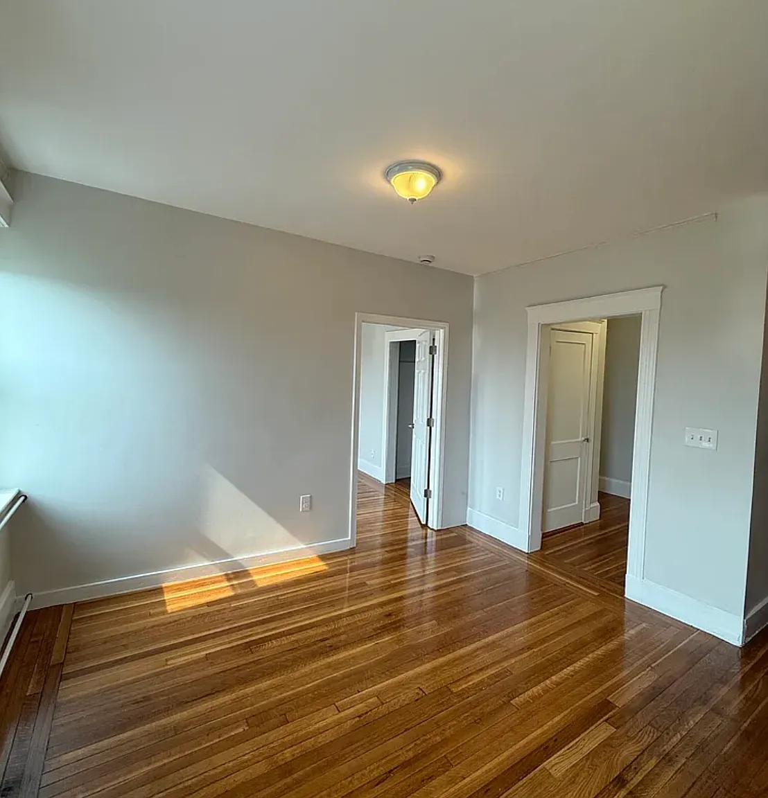2 bed, $2,500 — Photo 1