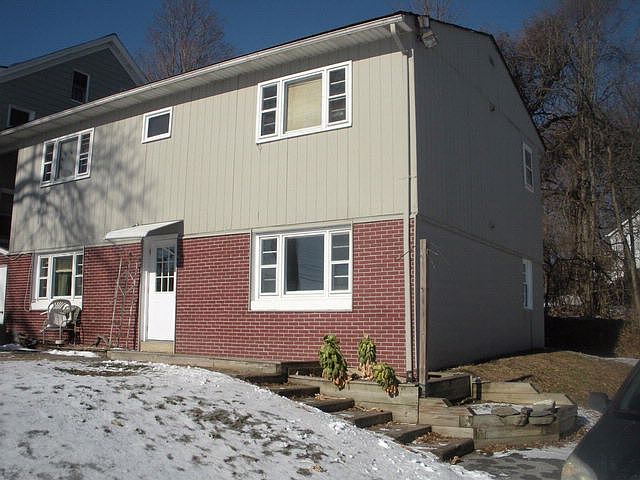 1st image of 1526 Route 9w APT 6