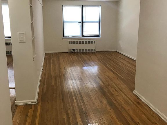 3rd image of 21610 N 1st St #1