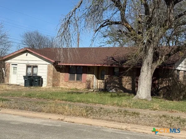 1804 Wilshire Dr, Killeen, TX 76543
