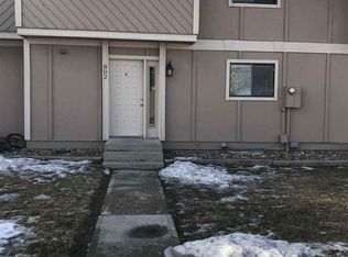 802 Moccasin Ln, Rock Springs, WY 82901
