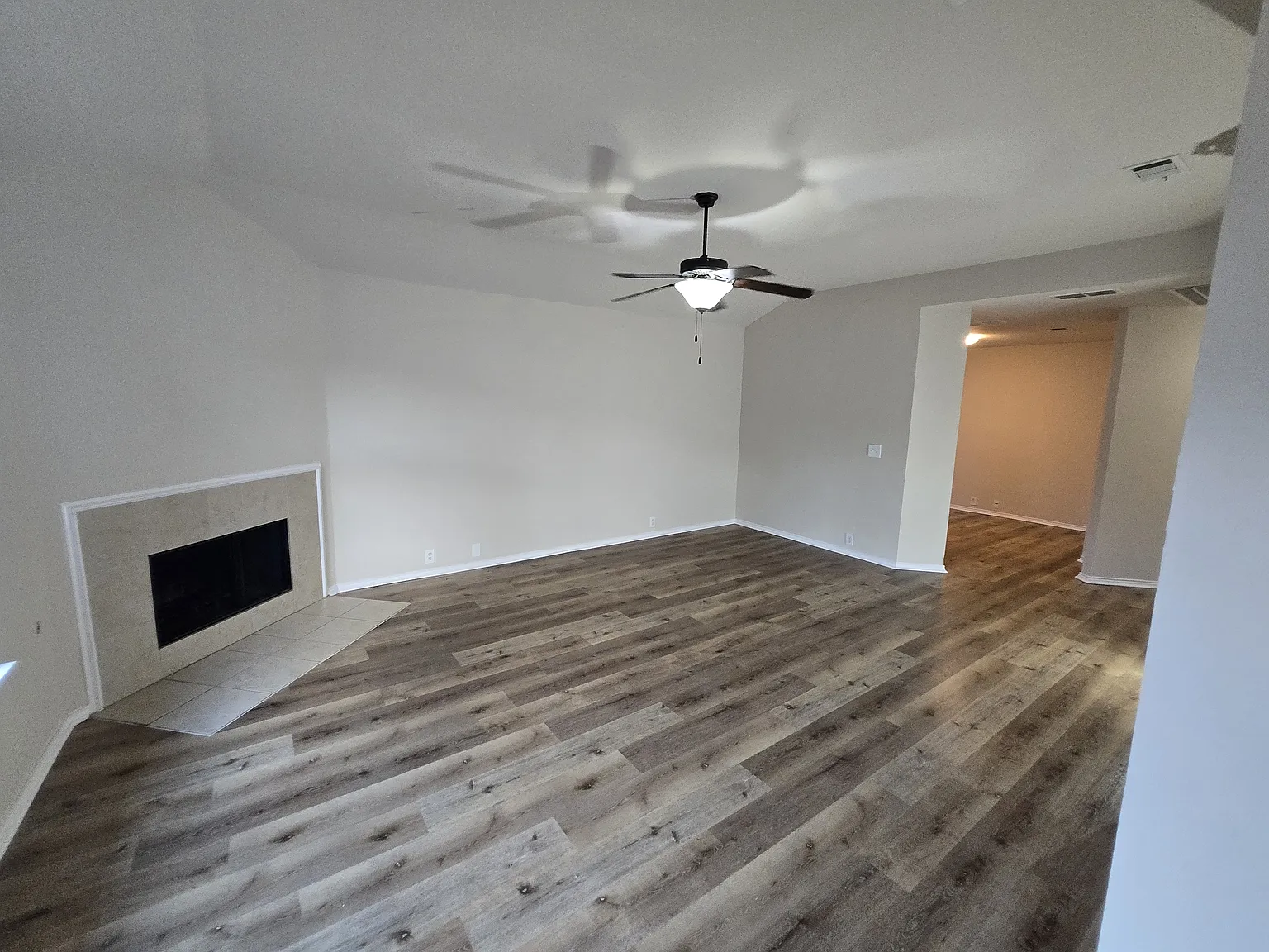 3 bed, 1507 sqft, $2,000 — Photo 4