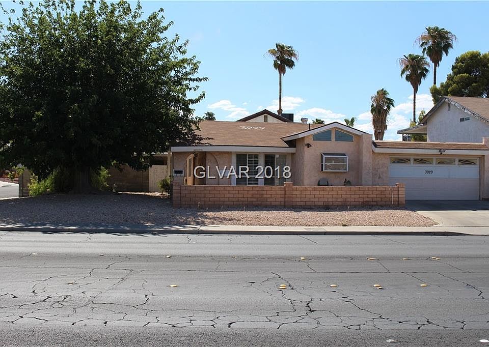 2nd image of 3929 Mountain Vista St