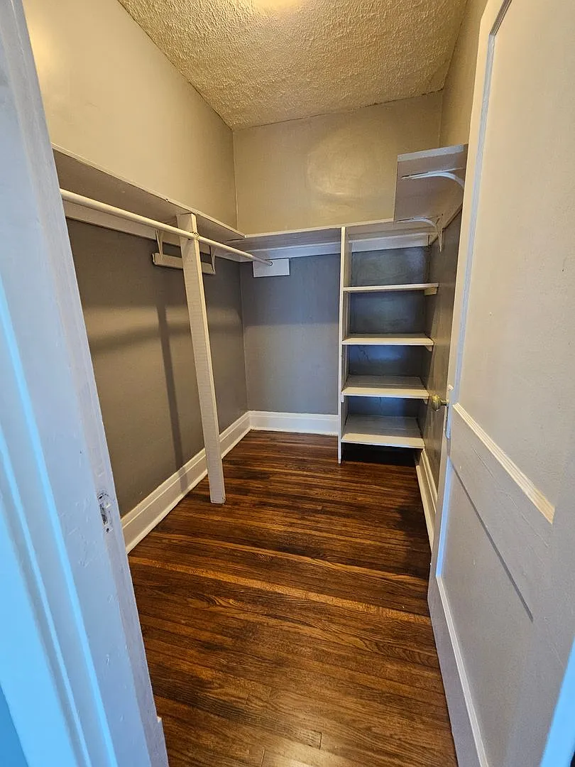 11 West Princeton Circle — Photo 4