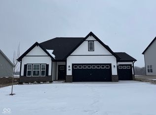 1557 Cecil Ln, Franklin, IN 46131