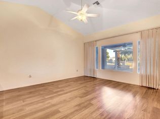 3 Hidden Treasure Dr, Las Vegas, NV 89134