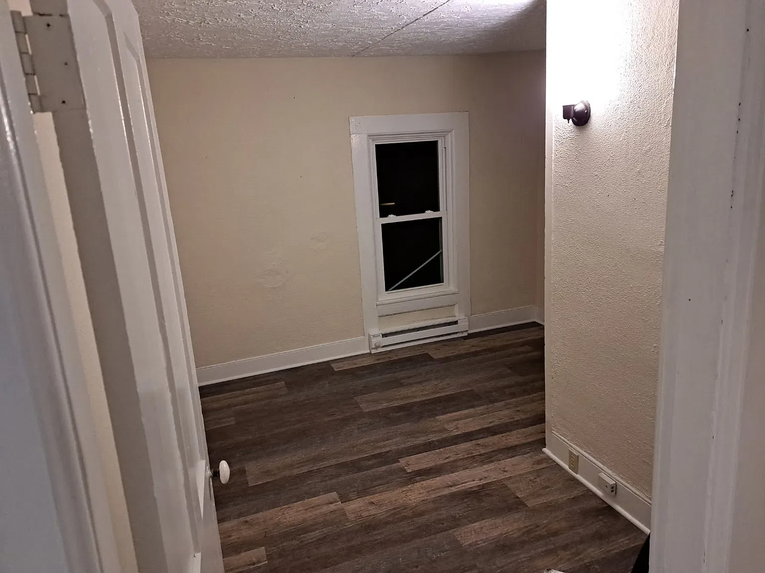 2 bed, $800 — Photo 3