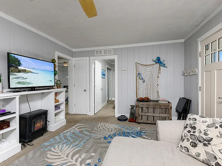 506 Arctic Ave #A — Photo 7