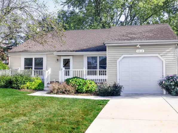 3612 W Cornell Ct, McHenry, IL 60050