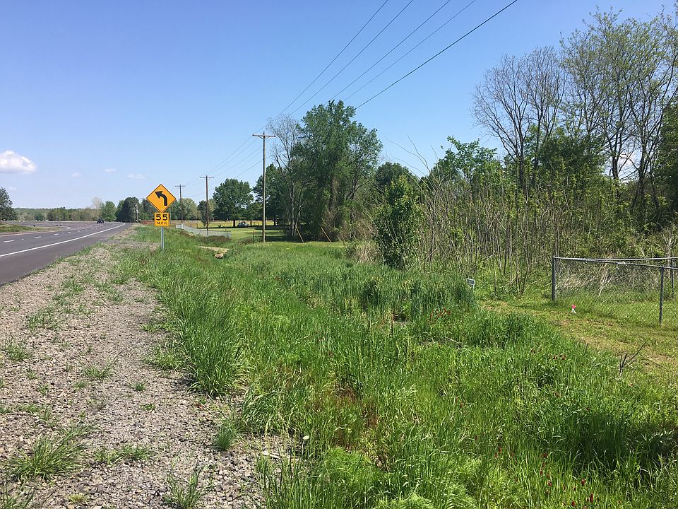 2nd image of 103 Rainey Rd