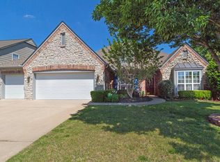 9043 S Maplewood Ave, Tulsa, OK 74137