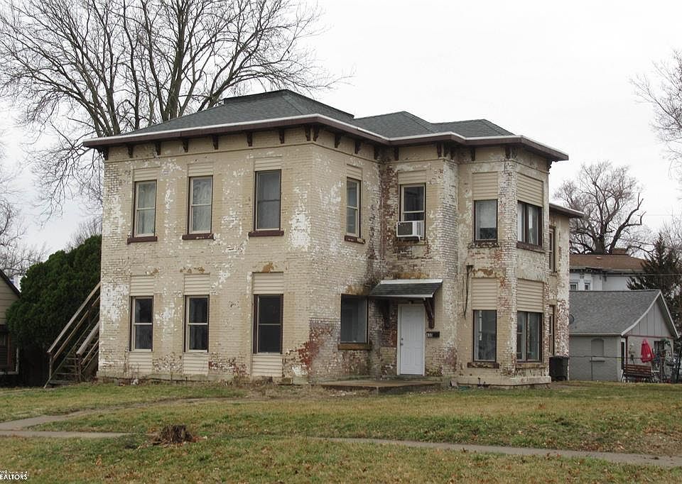 630 Grand Ave Keokuk IA Zillow