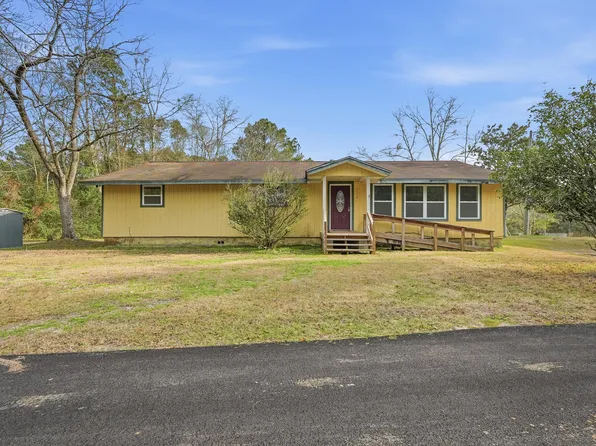 4758 Boutwell Rd, Laurel Hill, FL 32567