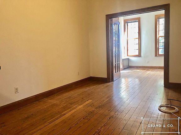 2nd image of 103A N 7th St #1