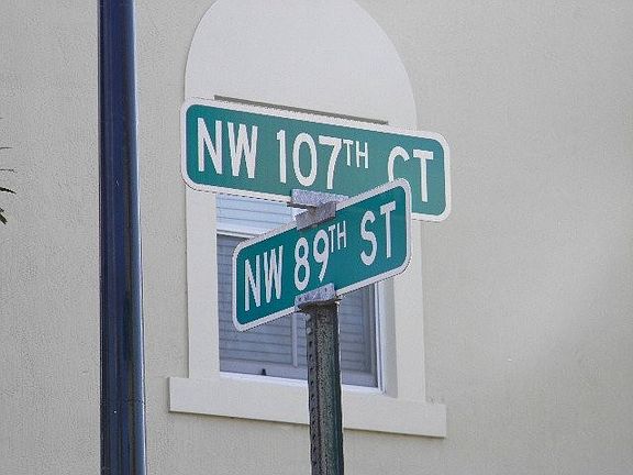 5th image of 8900 NW 107th Ct Unit 209